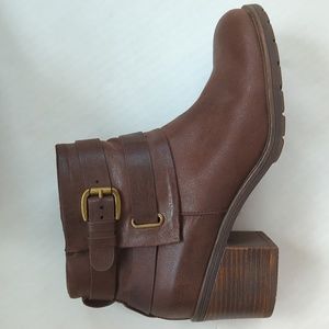 Baretraps Dionna Buckle Zip Chunky Heel Booties 9M Brown